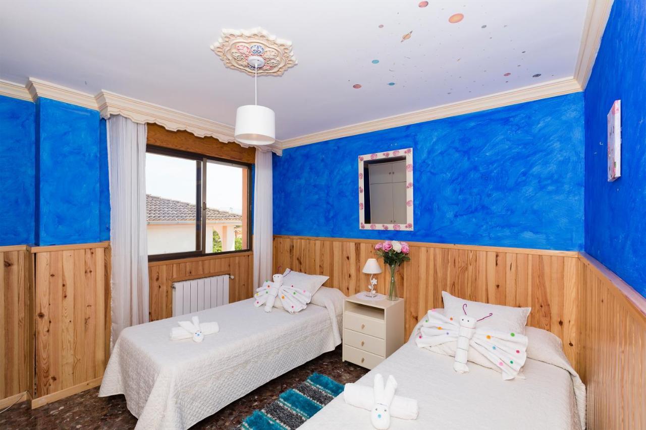 Otura Habitaciones Iraizas Con Piscina מראה חיצוני תמונה